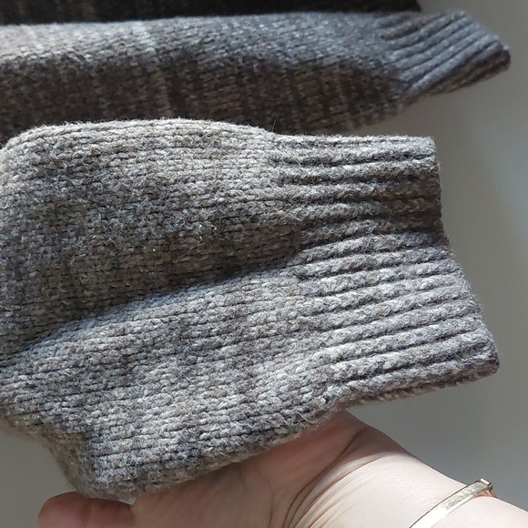 ABERCROMBIE & FITCH X HARRY STYLES Sweater Soft A&F Oversized Gray Stripes Large - Picture 3 of 9